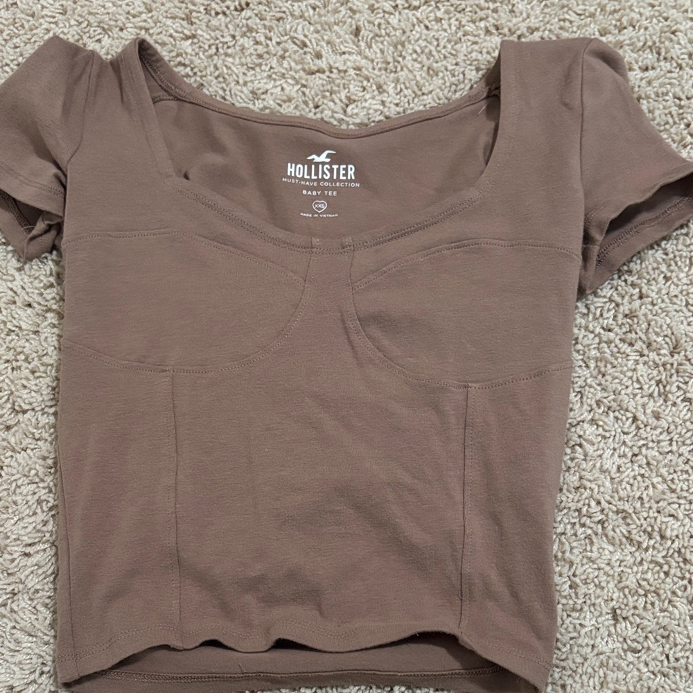 Hollister Women's Tan Crop Top